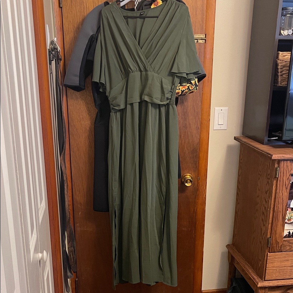 SHEIN Olive Green Maxi Dress